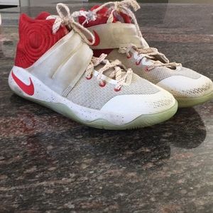 Kyrie 2 “Touch Factor”